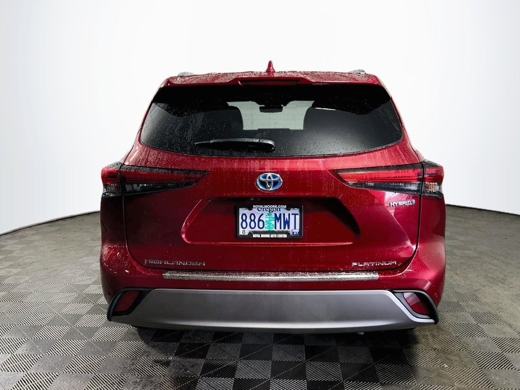 Certified 2021 Toyota Highlander Platinum AWD/4WD image 6