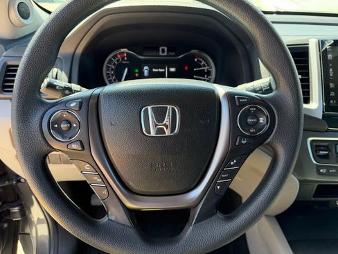 Used 2018 Honda Pilot EX image 23