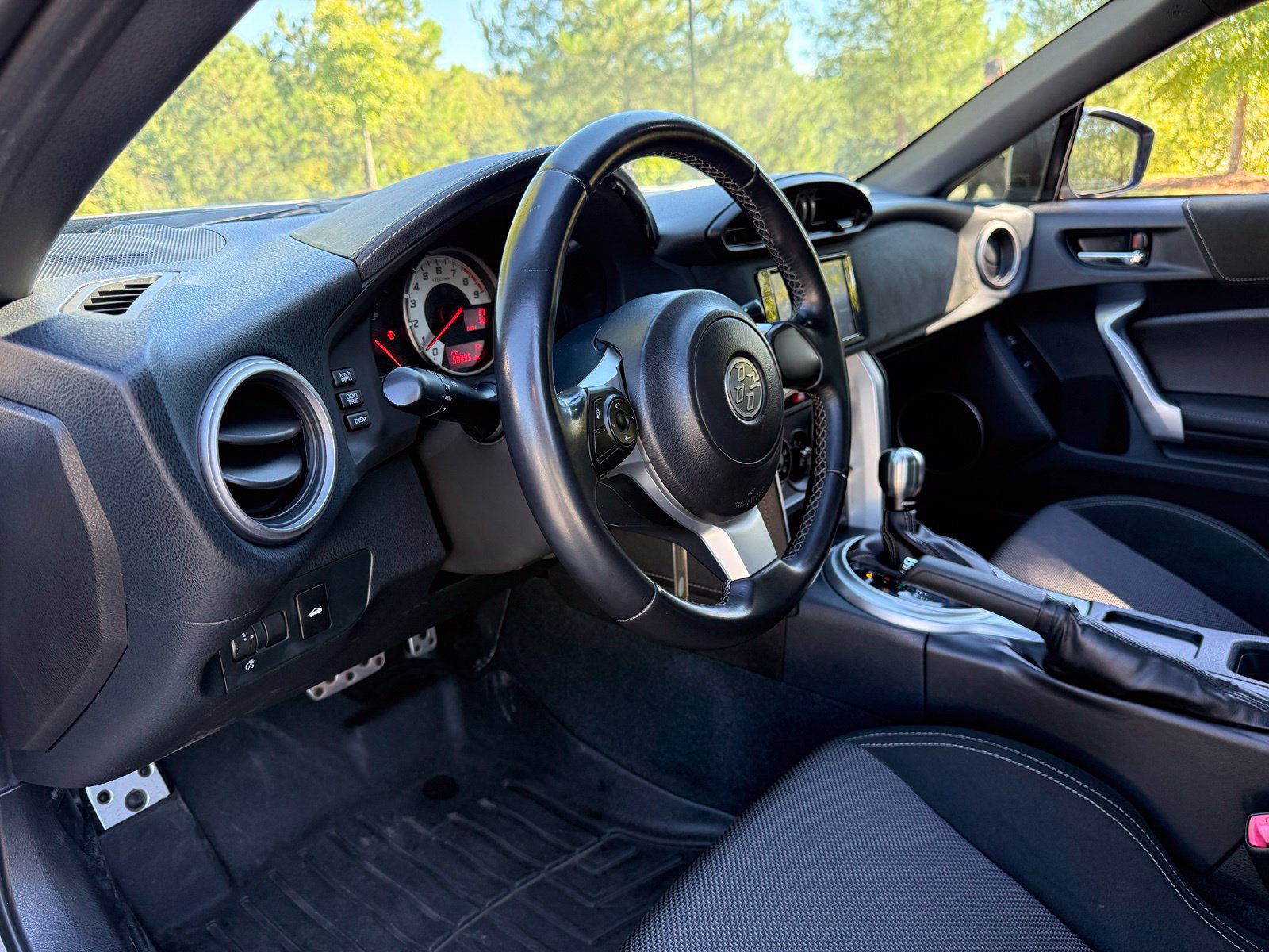 Used 2020 Toyota 86 RWD image 22