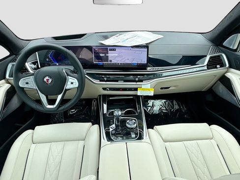New 2026 BMW ALPINA XB7 AWD/4WD image 17