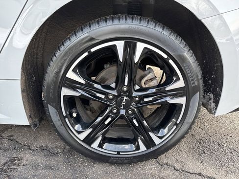 Used 2024 Kia K5 GT-Line image 28