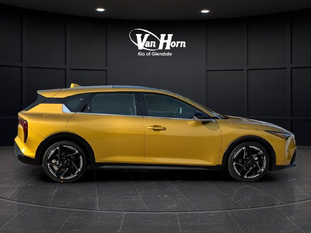 New 2026 Kia K4 GT-Line w/ GT-Line Premium Package FWD image 3