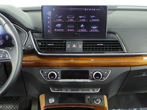 Used 2023 Audi Q5 2.0T Premium Plus w/ Premium Plus Package image 26