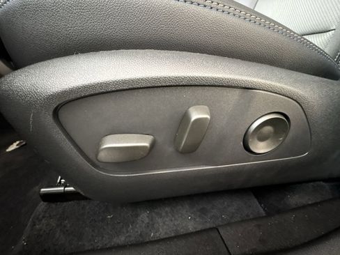 New 2026 Chevrolet Equinox EV LT image 14