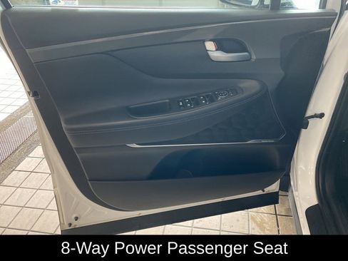 Used 2023 Hyundai Santa Fe SEL w/ Premium Package image 10