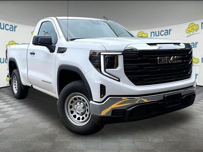 Used 2026 GMC Sierra 1500 Pro w/ Pro Value Package