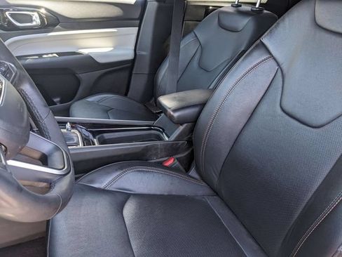 Used 2023 Jeep Compass Limited AWD/4WD image 12