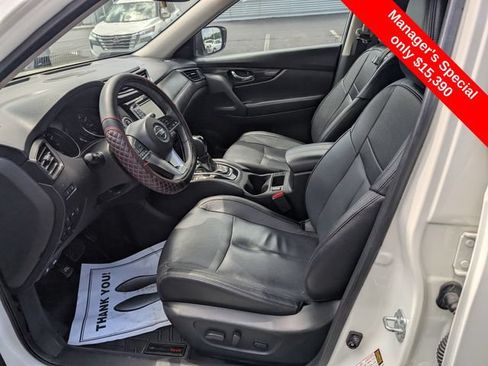 Used 2017 Nissan Rogue SL AWD/4WD image 13