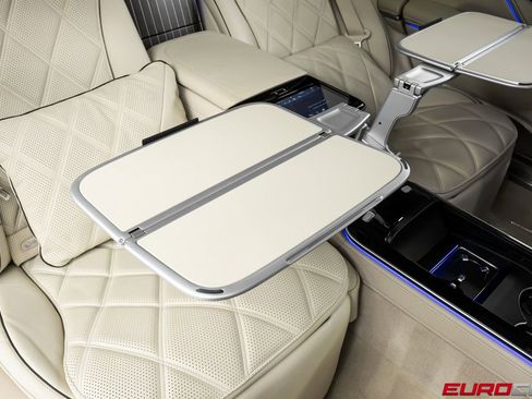 Used 2023 Mercedes-Benz Maybach S 680 4MATIC image 36