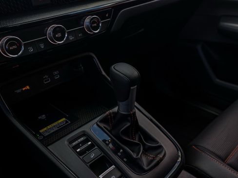 Used 2024 Honda CR-V Sport Touring image 31