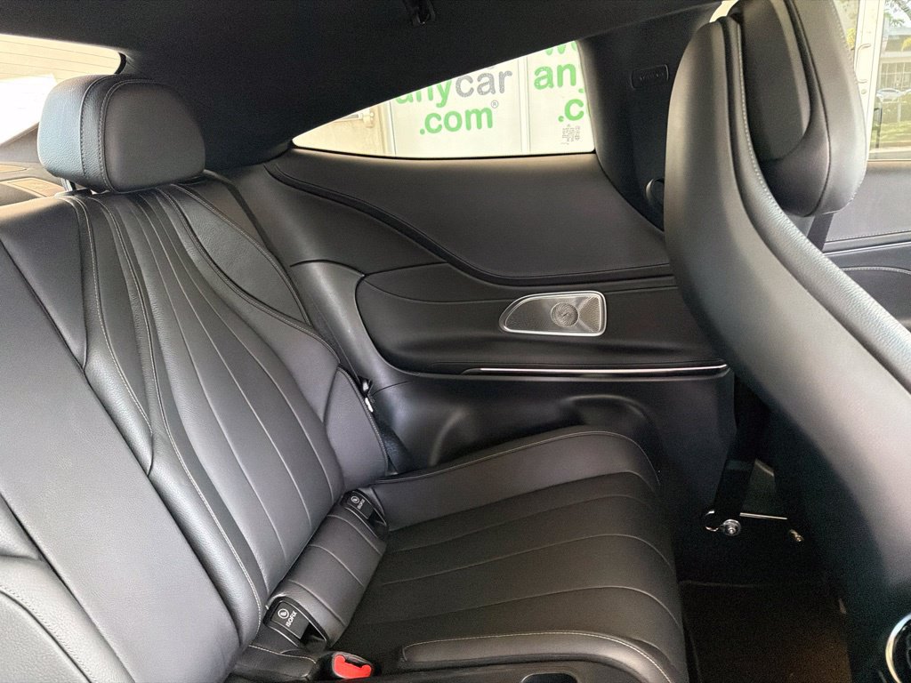 Used 2025 Mercedes-Benz CLE 300 4MATIC Coupe w/ AMG Line image 33