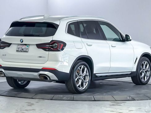 Used 2023 BMW X3 xDrive30i w/ Premium Package AWD/4WD image 2