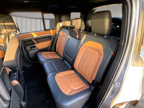 Certified 2023 Land Rover Defender 110 X AWD/4WD image 20