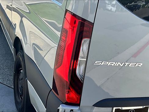 New 2025 Mercedes-Benz Sprinter 2500 image 13