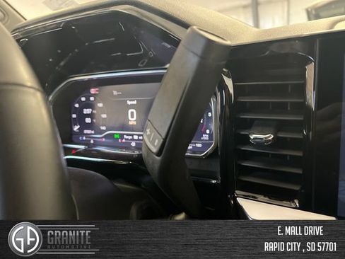 Used 2024 GMC Sierra 1500 Elevation w/ X31 Off-Road Package AWD/4WD image 16