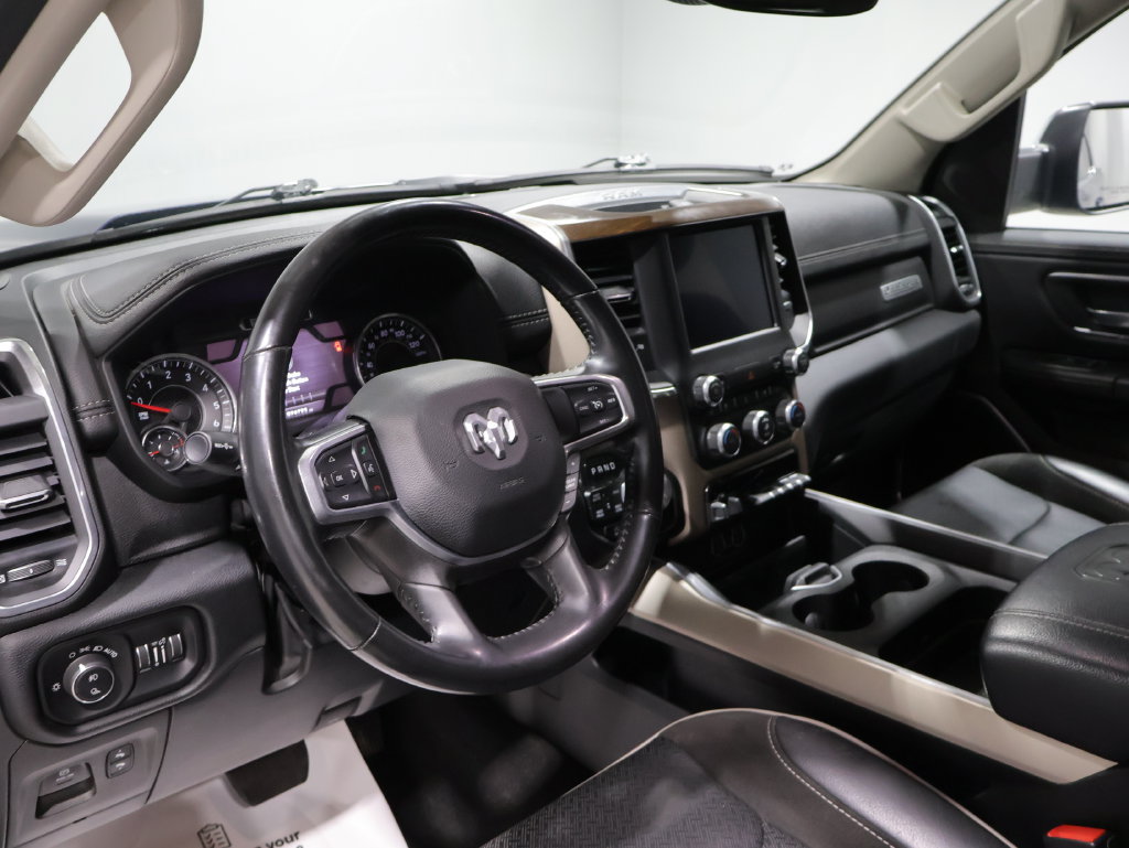 Used 2022 RAM 1500 Laramie AWD/4WD image 14