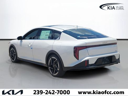 New 2026 Kia K4 GT-Line Turbo FWD image 4