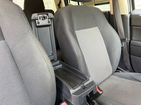 Used 2014 Jeep Patriot Sport w/ Power Value Group FWD image 38