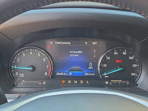 Used 2024 Ford Explorer XLT image 25