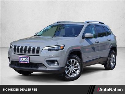 Used 2019 Jeep Cherokee Latitude Plus w/ Cold Weather Group