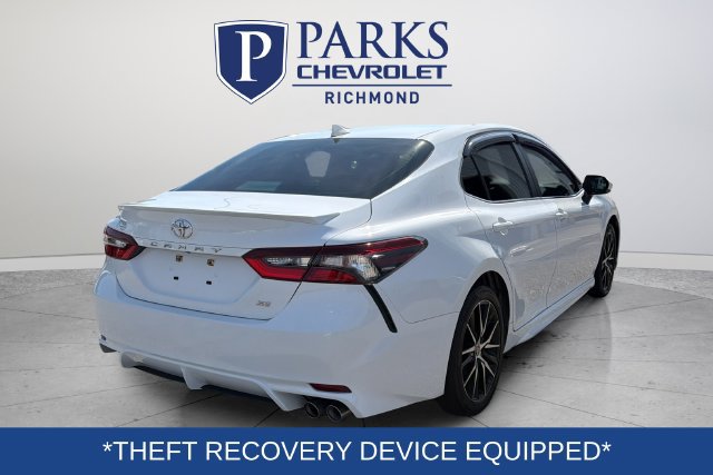 Used 2024 Toyota Camry SE w/ Convenience Package FWD image 8