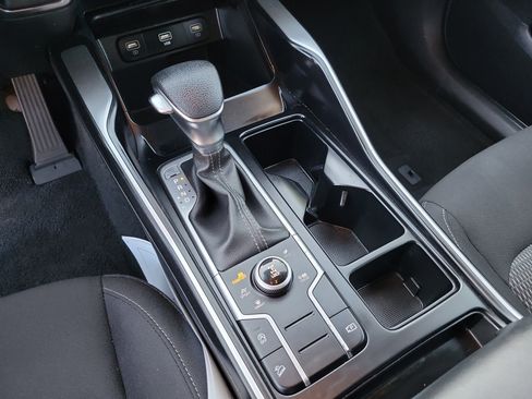 Certified 2023 Kia Sorento LX AWD/4WD image 23