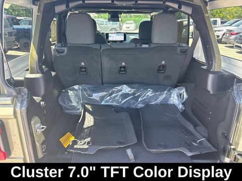 Used 2025 Jeep Wrangler Unlimited Sport AWD/4WD image 30