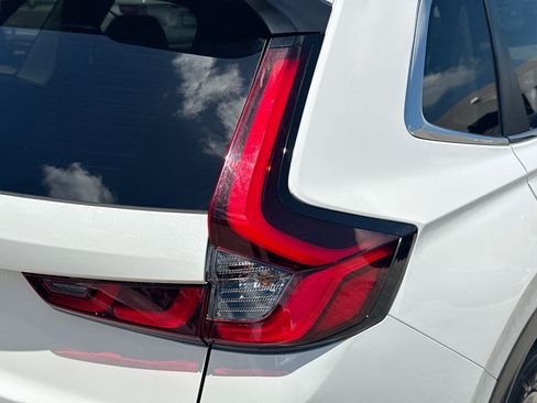 Certified 2024 Honda CR-V EX image 27
