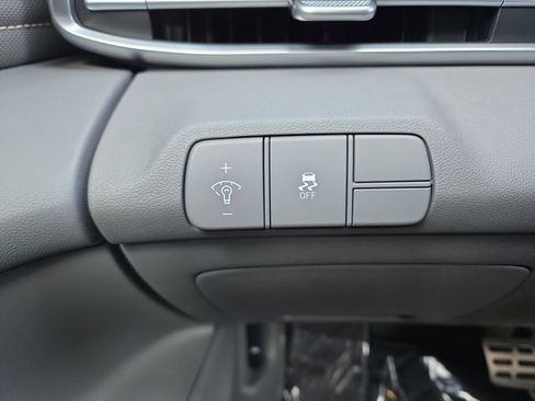 New 2026 Hyundai Elantra Sport FWD image 21