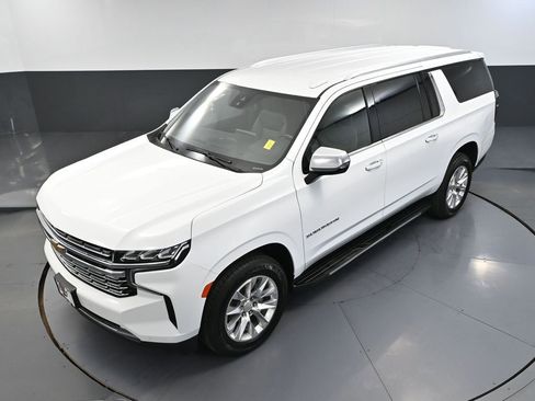 Used 2023 Chevrolet Suburban Premier image 69