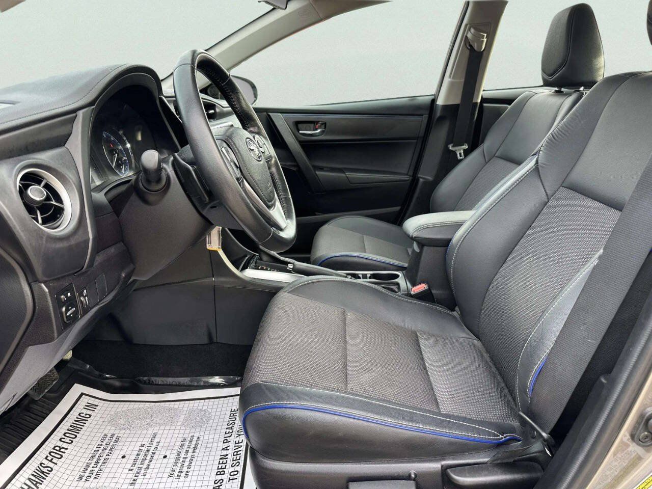 Used 2019 Toyota Corolla SE FWD image 10