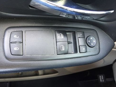 Used 2014 RAM C/V Tradesman w/ UConnect Hands-Free Group image 15