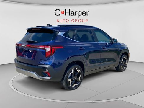 Certified 2024 Kia Seltos EX AWD/4WD image 3