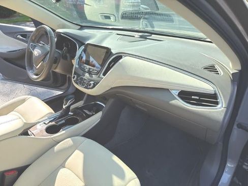 Certified 2024 Chevrolet Malibu LT FWD image 30