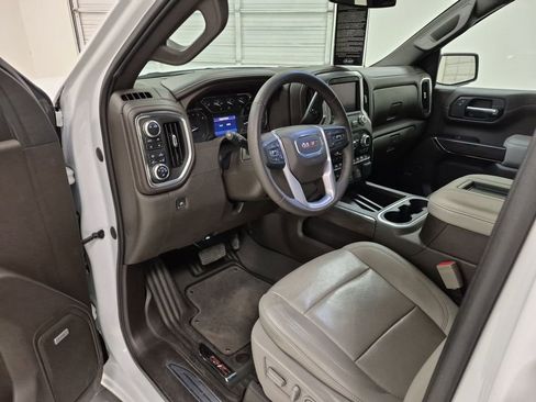 Used 2022 GMC Sierra 1500 SLT w/ SLT Premium Plus Package image 10