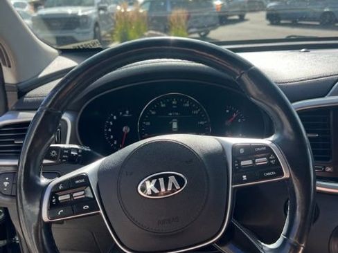 Used 2019 Kia Sorento EX w/ EX Touring Package AWD/4WD image 8