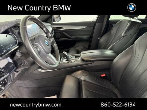 Used 2019 BMW X6 xDrive35i w/ M Sport Package AWD/4WD image 11
