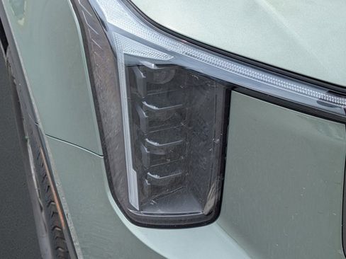 Used 2024 Kia Sorento SX Prestige w/ Sage Leather Package image 9