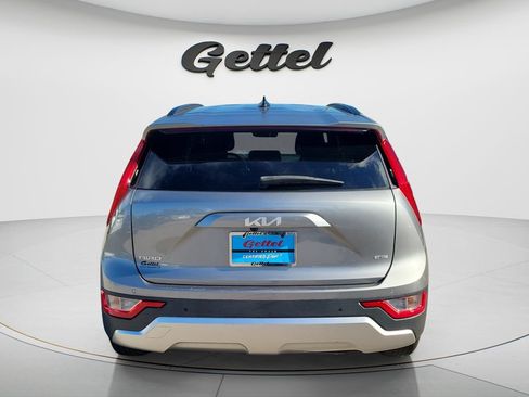 Used 2023 Kia Niro EX FWD image 6