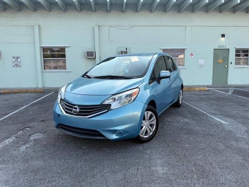 Used 2014 Nissan Versa Note SV FWD image 2