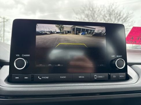 Used 2025 Honda Accord SE image 35