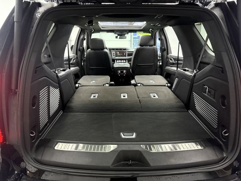 Used 2023 GMC Yukon Denali image 27