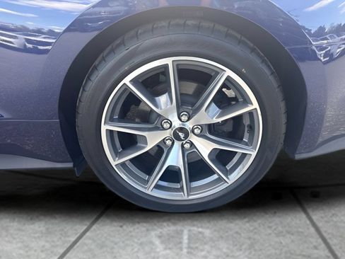 Used 2015 Ford Mustang 50 Years RWD image 26