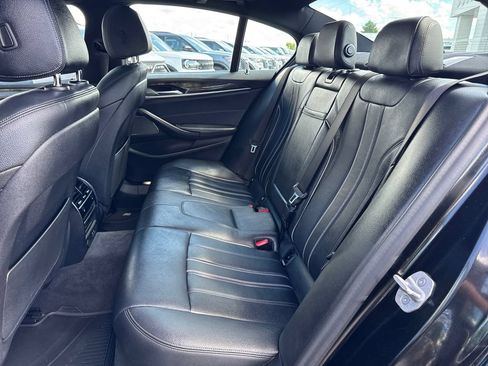 Used 2020 BMW 530i xDrive w/ Premium Package AWD/4WD image 12