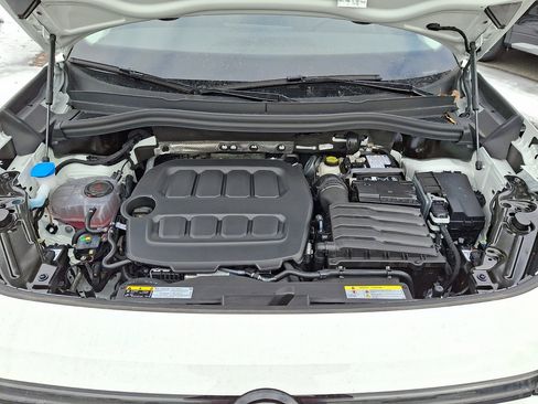 New 2025 Volkswagen Tiguan SE AWD/4WD image 20