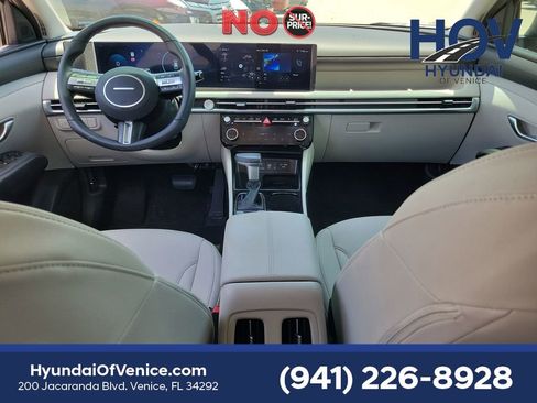 Used 2025 Hyundai Tucson SEL FWD image 19
