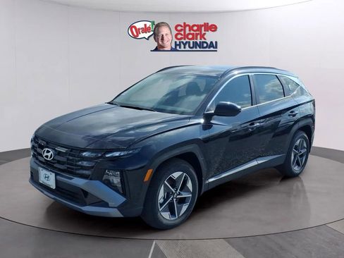 New 2026 Hyundai Tucson SEL FWD image 1