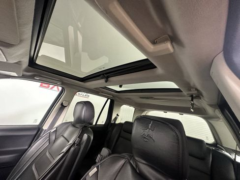 Used 2008 Land Rover LR2 SE image 18