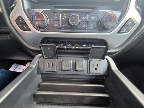 Used 2018 GMC Sierra 1500 SLT AWD/4WD image 13