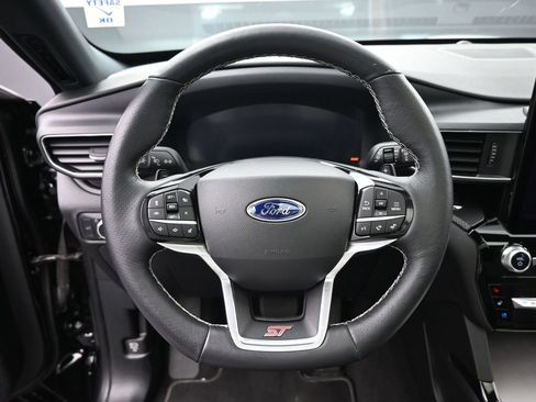 Used 2022 Ford Explorer ST w/ Equipment Group 401A AWD/4WD image 14